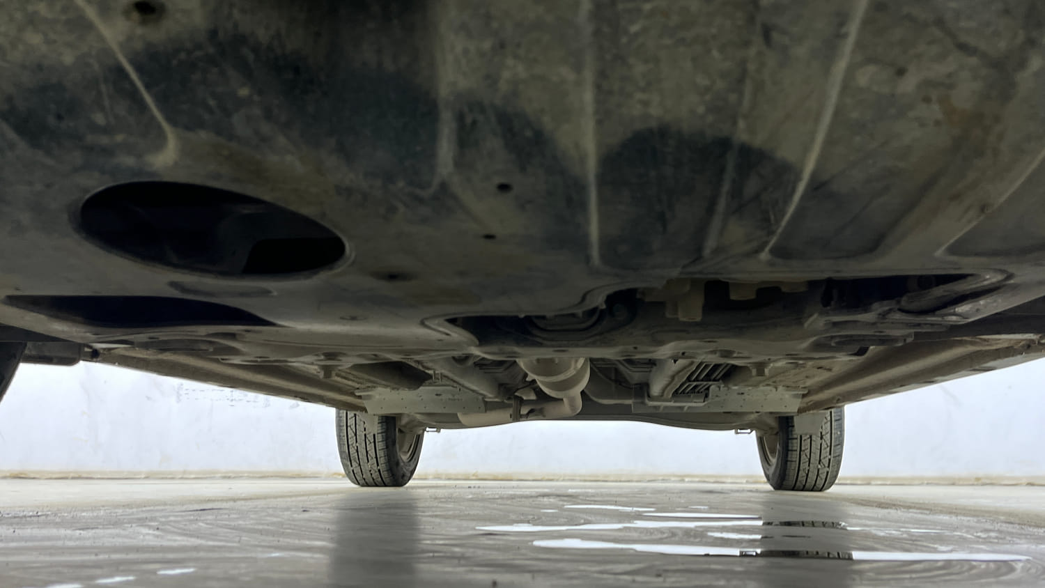 Used 2022 kia Seltos HTX 1.5 IVT Petrol Automatic extra FRONT LEFT UNDERBODY VIEW