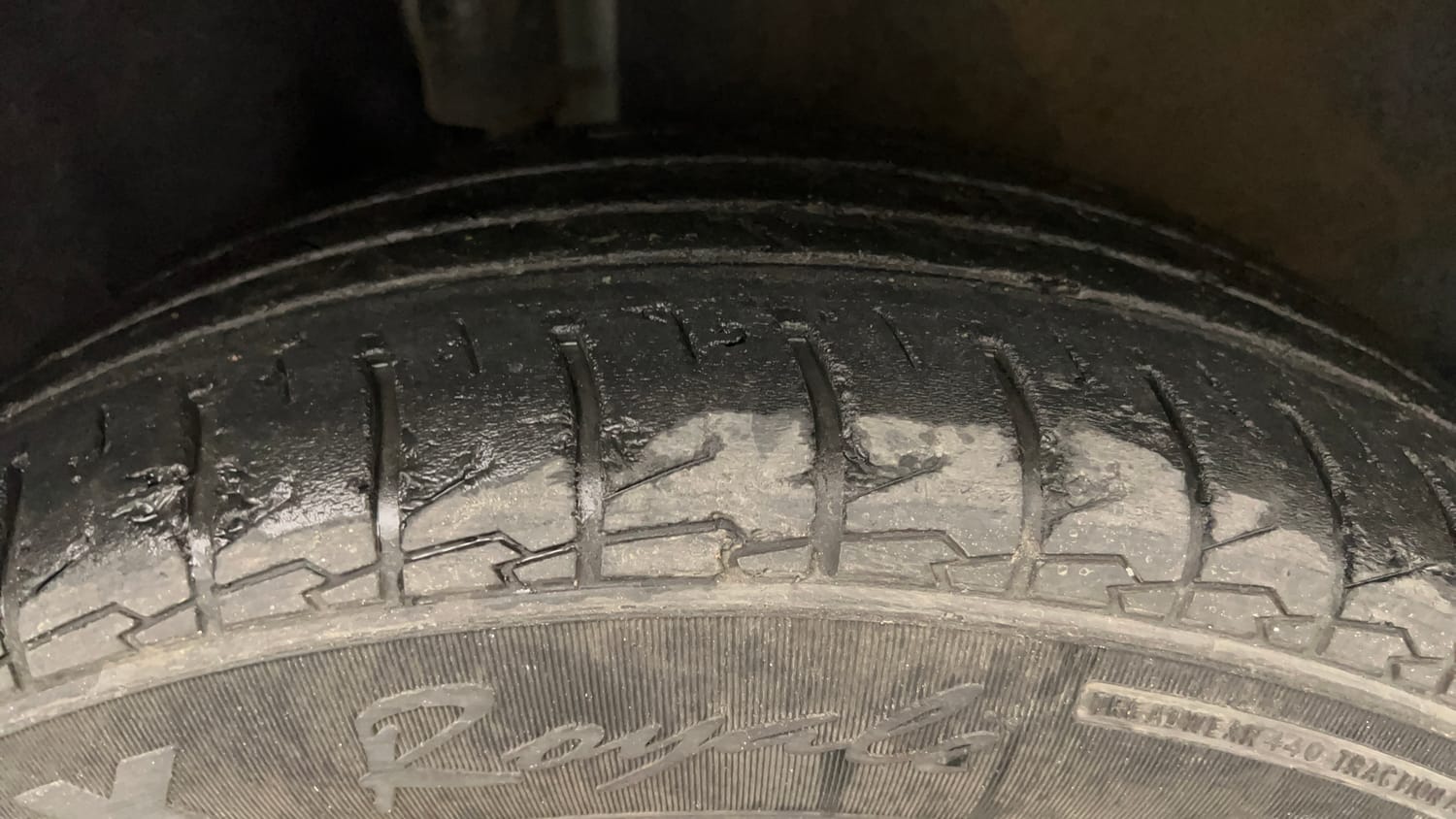 Used 2021 Ford EcoSport Ambiente 1.5L TDCi Diesel Manual tyres RIGHT REAR TYRE TREAD VIEW