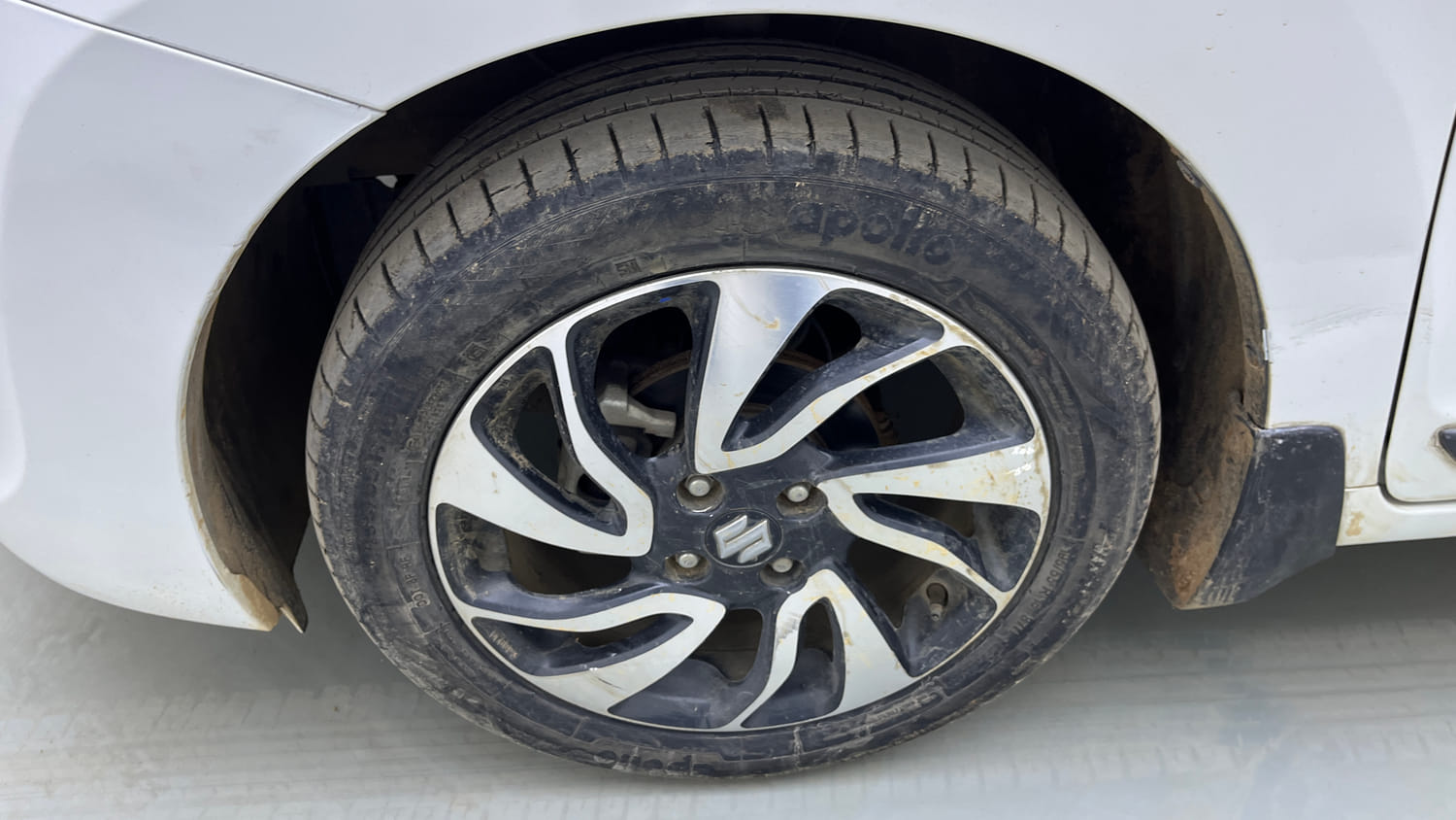 Used 2021 Maruti Suzuki Baleno Alpha Automatic Petrol Automatic tyres LEFT FRONT TYRE RIM VIEW