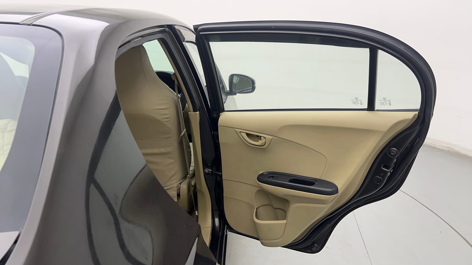 Used 2017 Honda Amaze 1.2 S i-VTEC Opt Petrol Manual interior RIGHT REAR DOOR OPEN VIEW