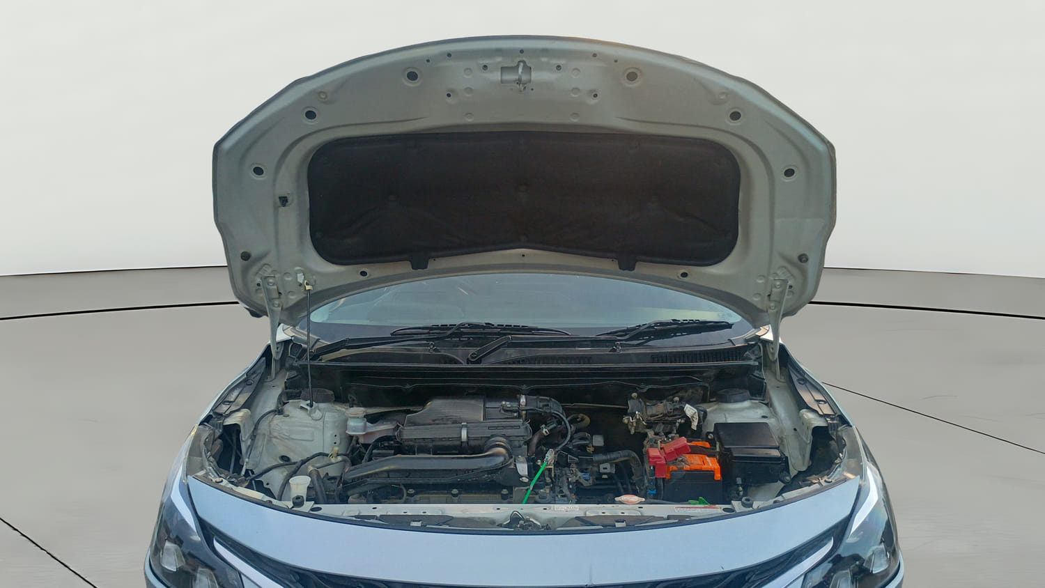 Used 2022 Maruti Suzuki Baleno Alpha MT Petrol Manual engine ENGINE & BONNET OPEN FRONT VIEW
