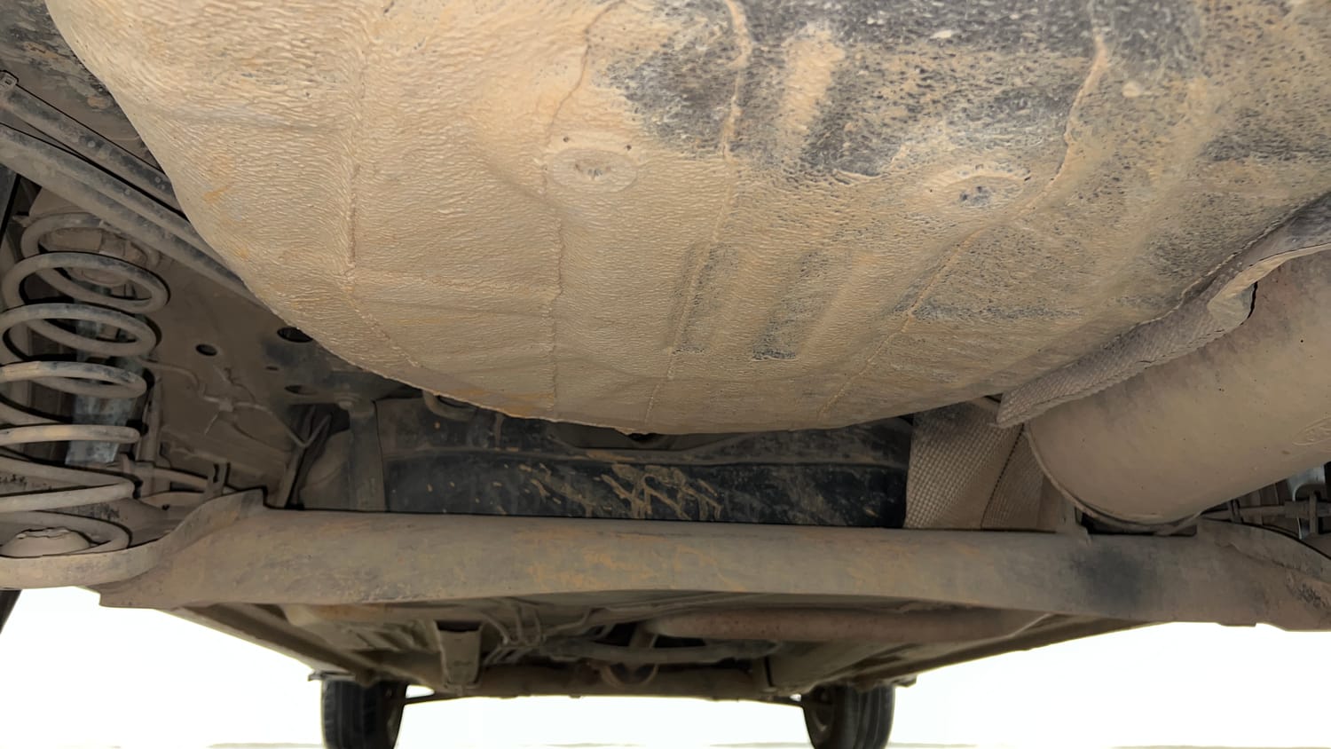 Used 2016 Ford Figo Aspire Trend 1.2 Ti-VCT Petrol Manual extra REAR UNDERBODY VIEW (TAKEN FROM REAR)