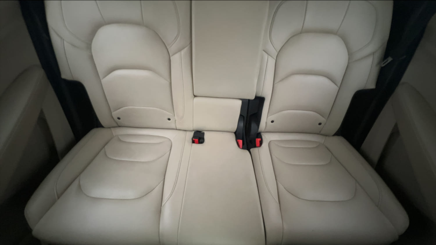 Used 2022 MG Motors Hector Sharp 1.5 Petrol Turbo Hybrid MT Hybrid Manual interior REAR SEAT CONDITION VIEW