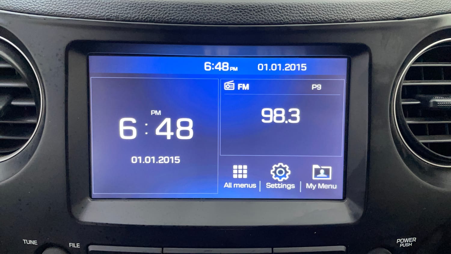Used 2017 Hyundai Grand i10 Sportz (O) AT 1.2 Kappa VTVT Petrol Automatic top_features Integrated (in-dash) music system