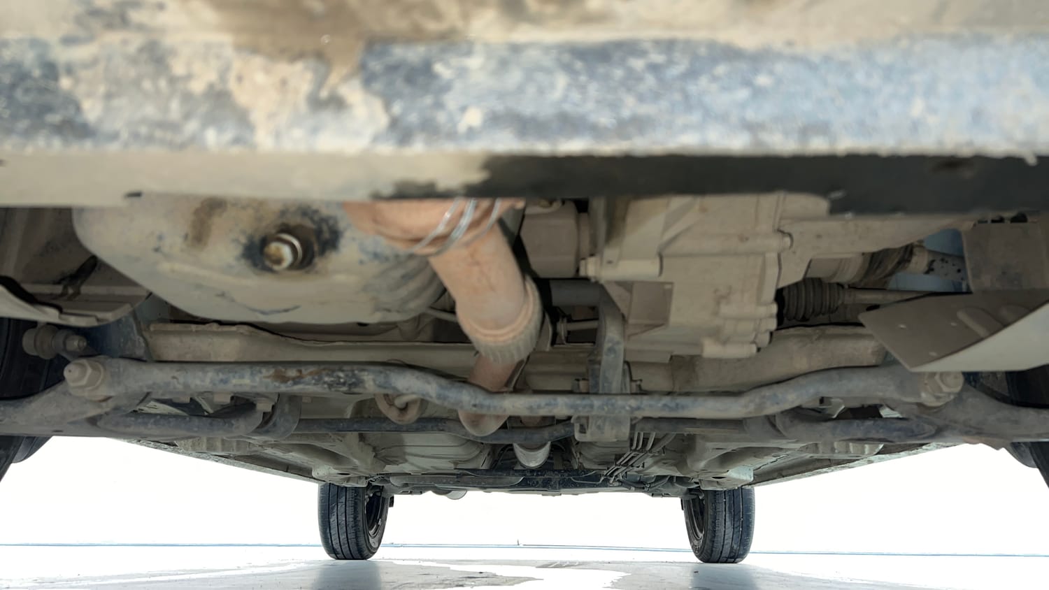 Used 2026 Tata Tiago XT Petrol Manual extra FRONT LEFT UNDERBODY VIEW