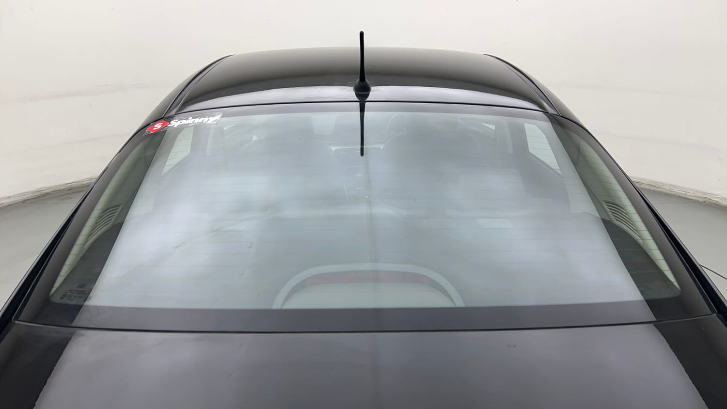 Used 2023 Hyundai Verna EX 1.5 Petrol MT Petrol Manual exterior BACK WINDSHIELD VIEW