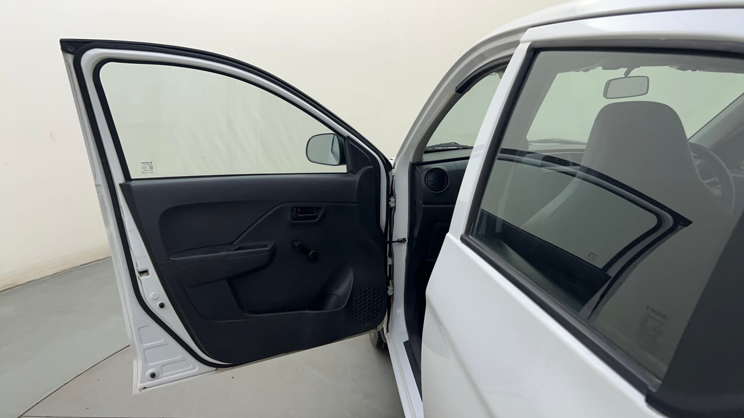 Used 2022 Maruti Suzuki Alto K10 LXi Petrol Manual interior LEFT FRONT DOOR OPEN VIEW