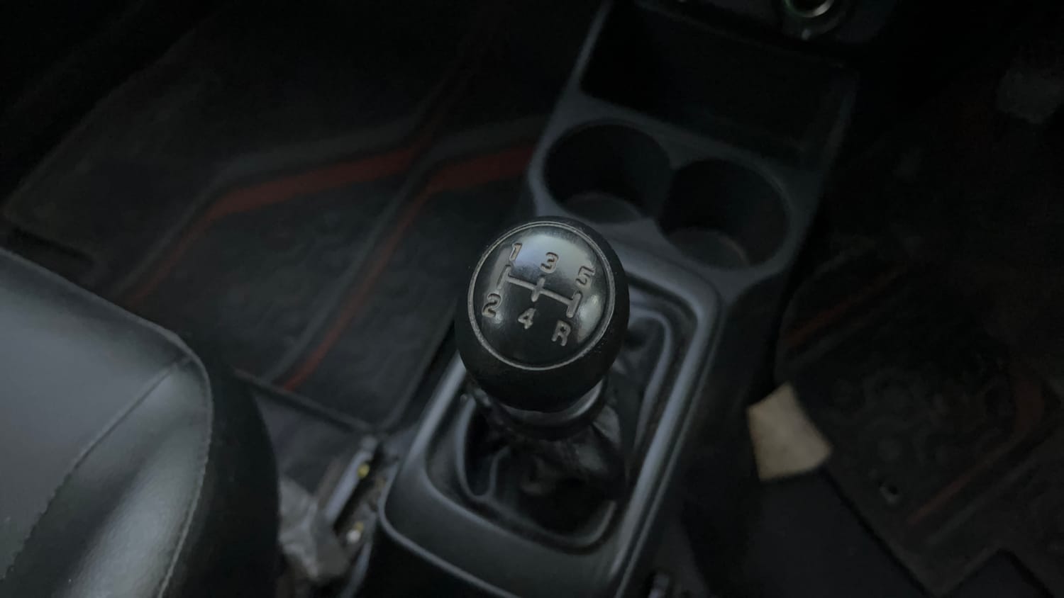 Used 2022 Maruti Suzuki Alto K10 LXi Petrol Manual interior GEAR  KNOB VIEW