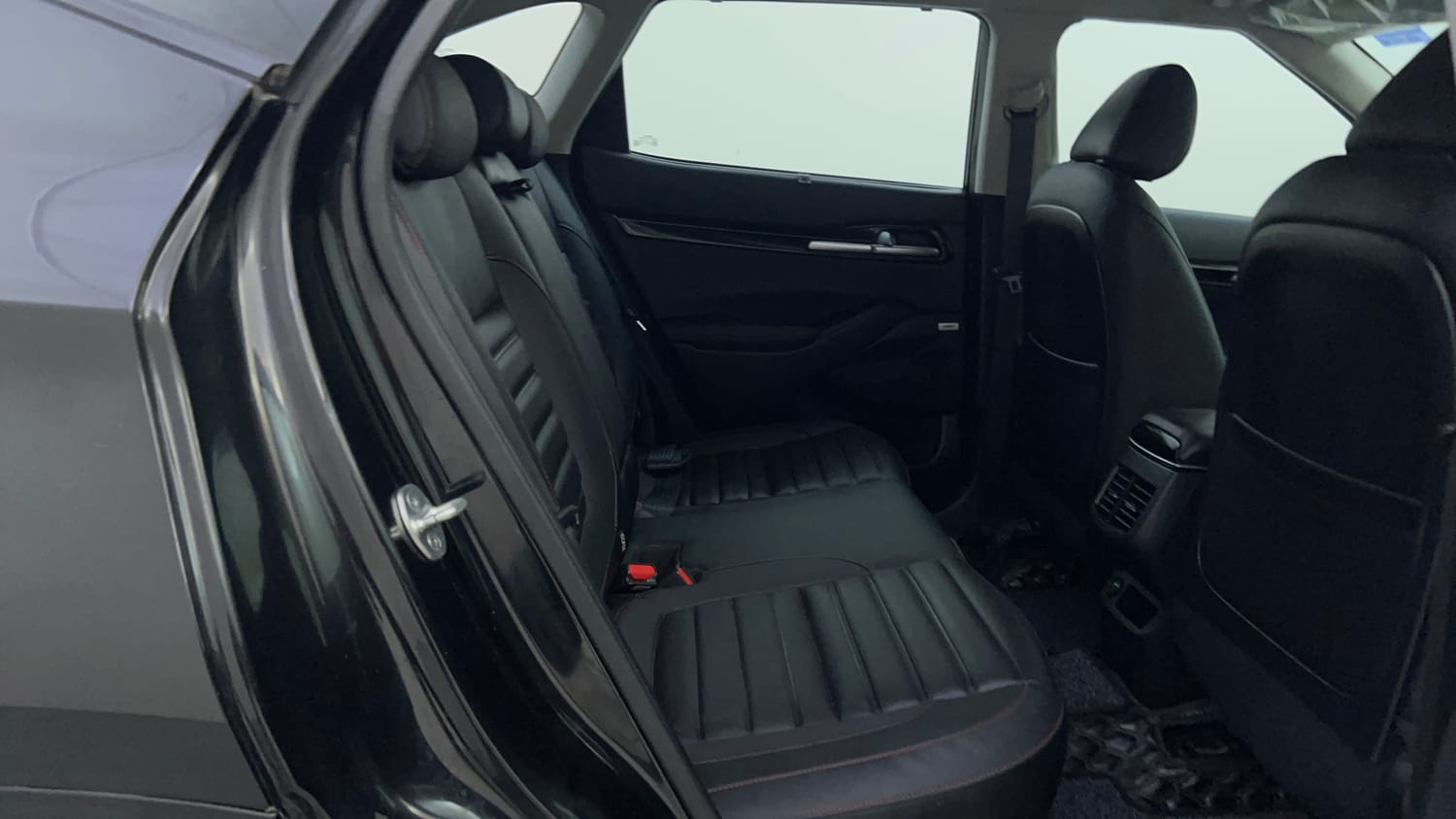 Used 2022 Kia Seltos GTX Plus 1.4 Petrol Manual interior RIGHT SIDE REAR DOOR CABIN VIEW