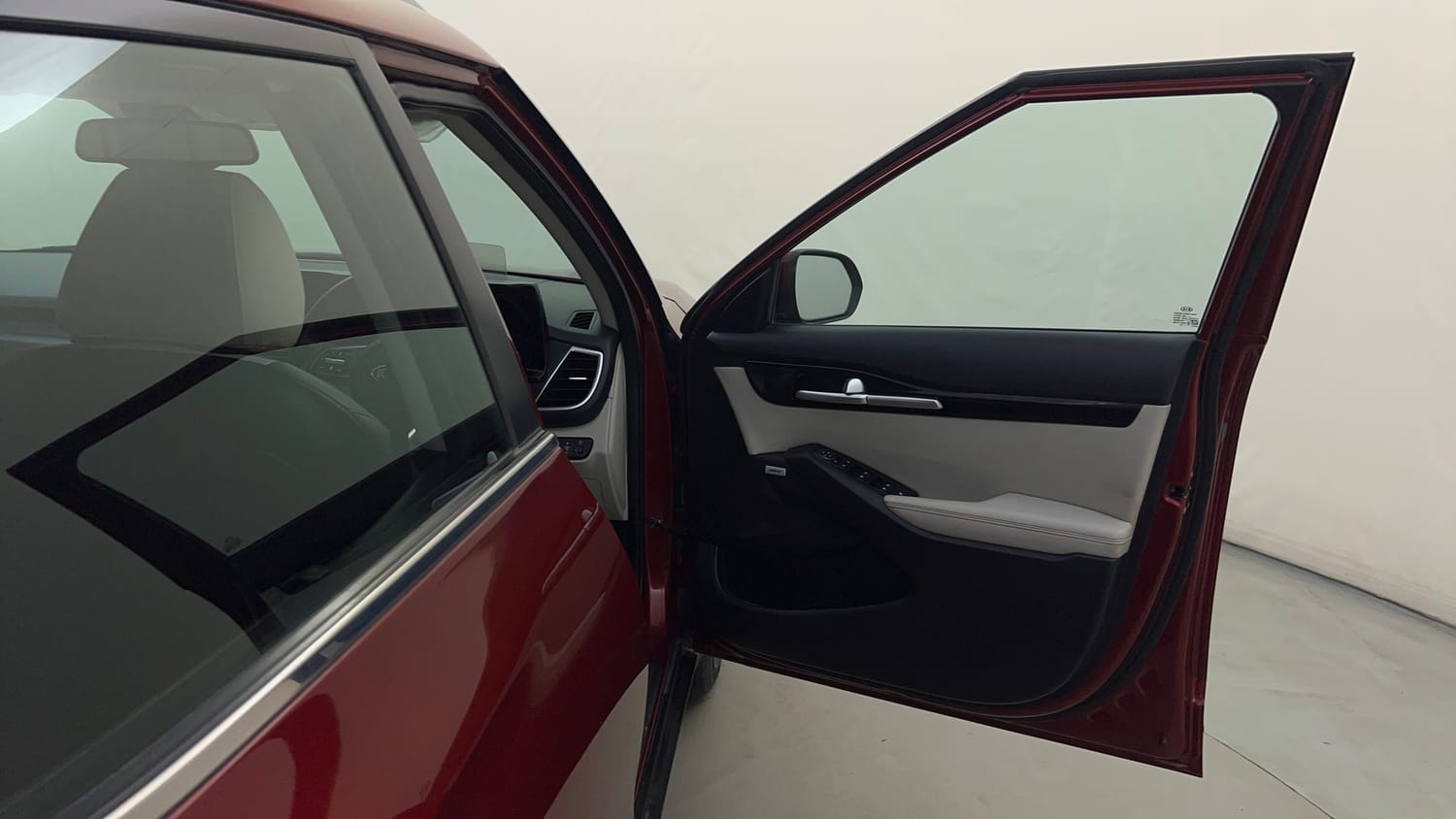 Used 2020 Kia Seltos GTX Plus 1.4 Petrol Manual interior RIGHT FRONT DOOR OPEN VIEW