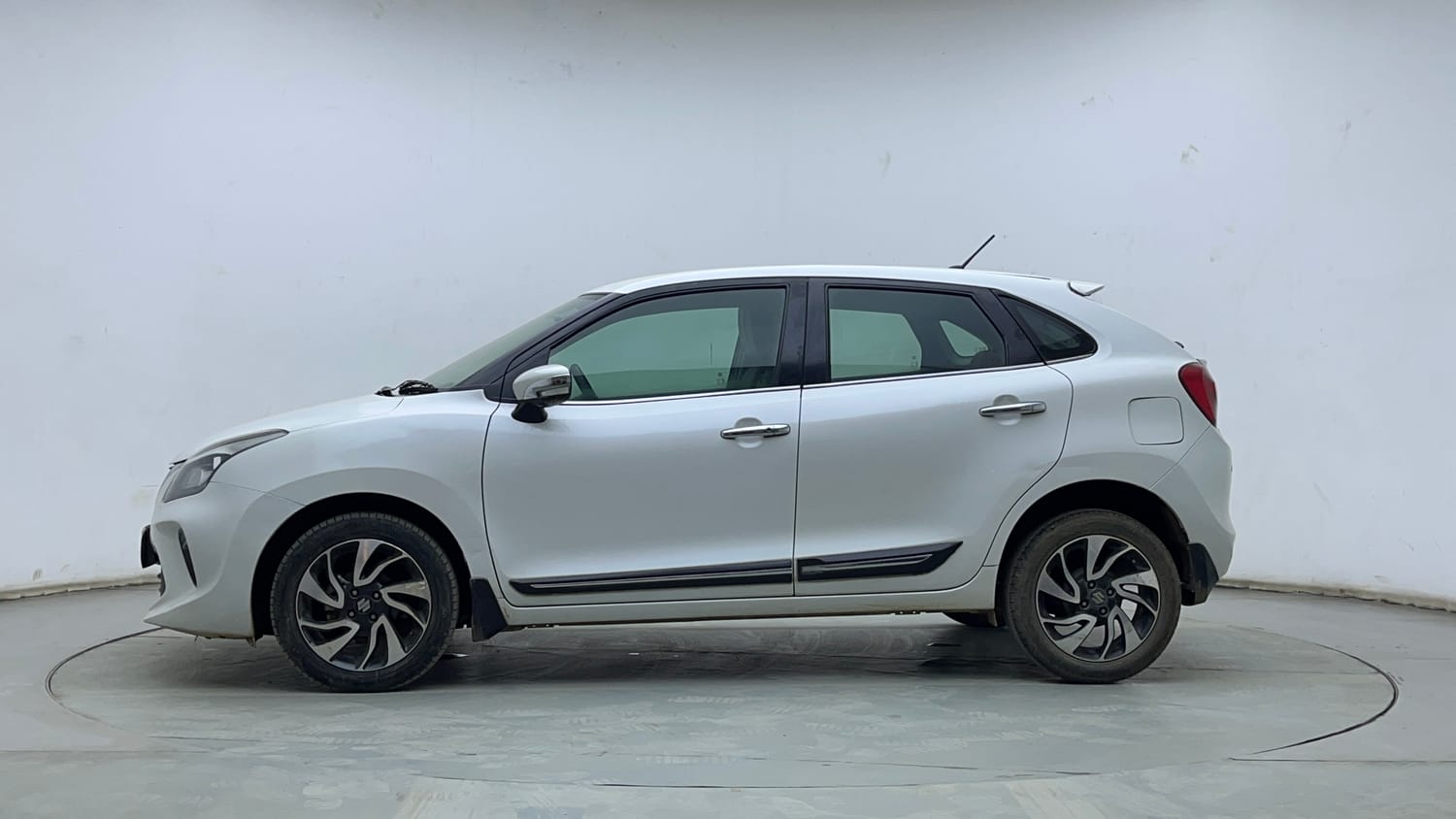 Used 2021 Maruti Suzuki Baleno Alpha Automatic Petrol Automatic exterior LEFT SIDE VIEW