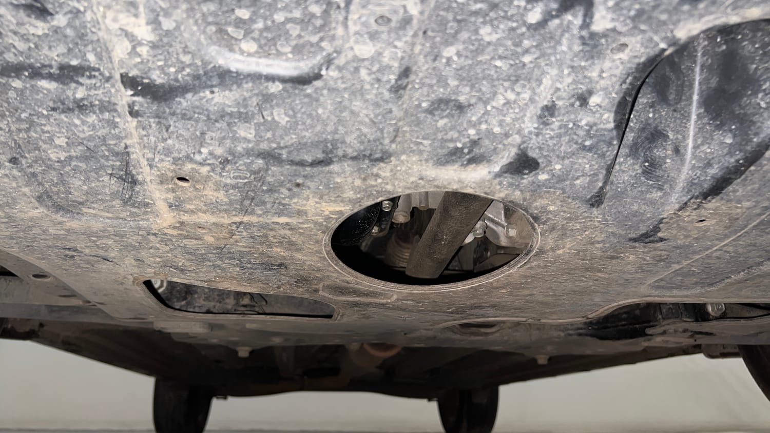 Used 2022 Kia Seltos GTX Plus 1.4 Petrol Manual extra FRONT LEFT UNDERBODY VIEW