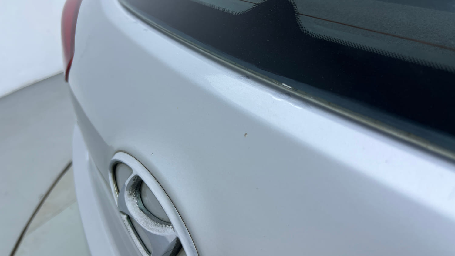 Used 2017 Hyundai Elite i20 Sportz 1.2 Petrol Manual dents MINOR DENT
