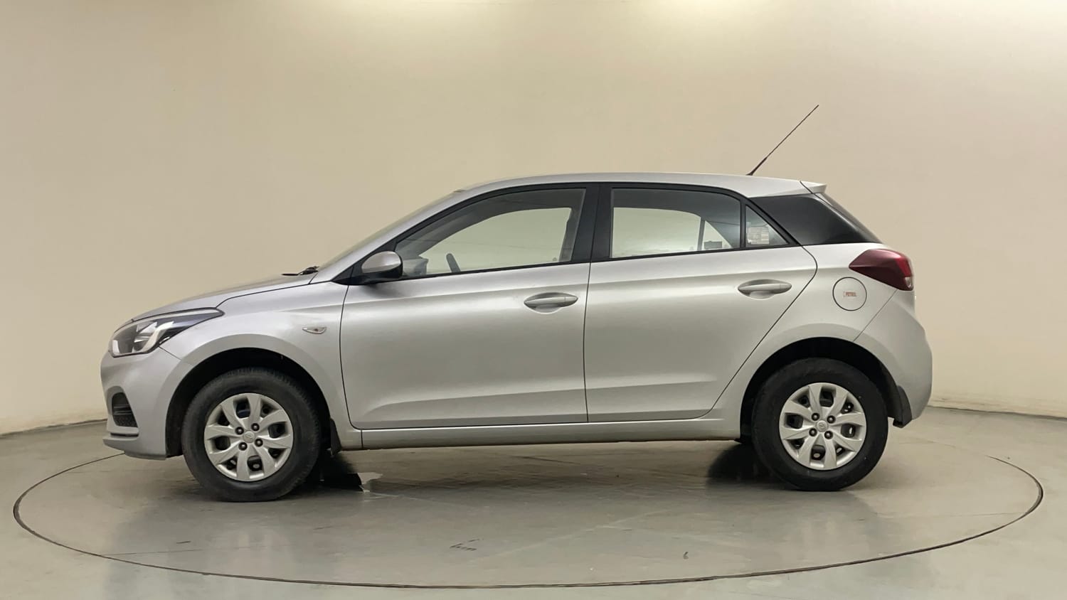 Used 2018 Hyundai Elite i20 Magna Executive 1.2 Petrol Manual exterior LEFT SIDE VIEW