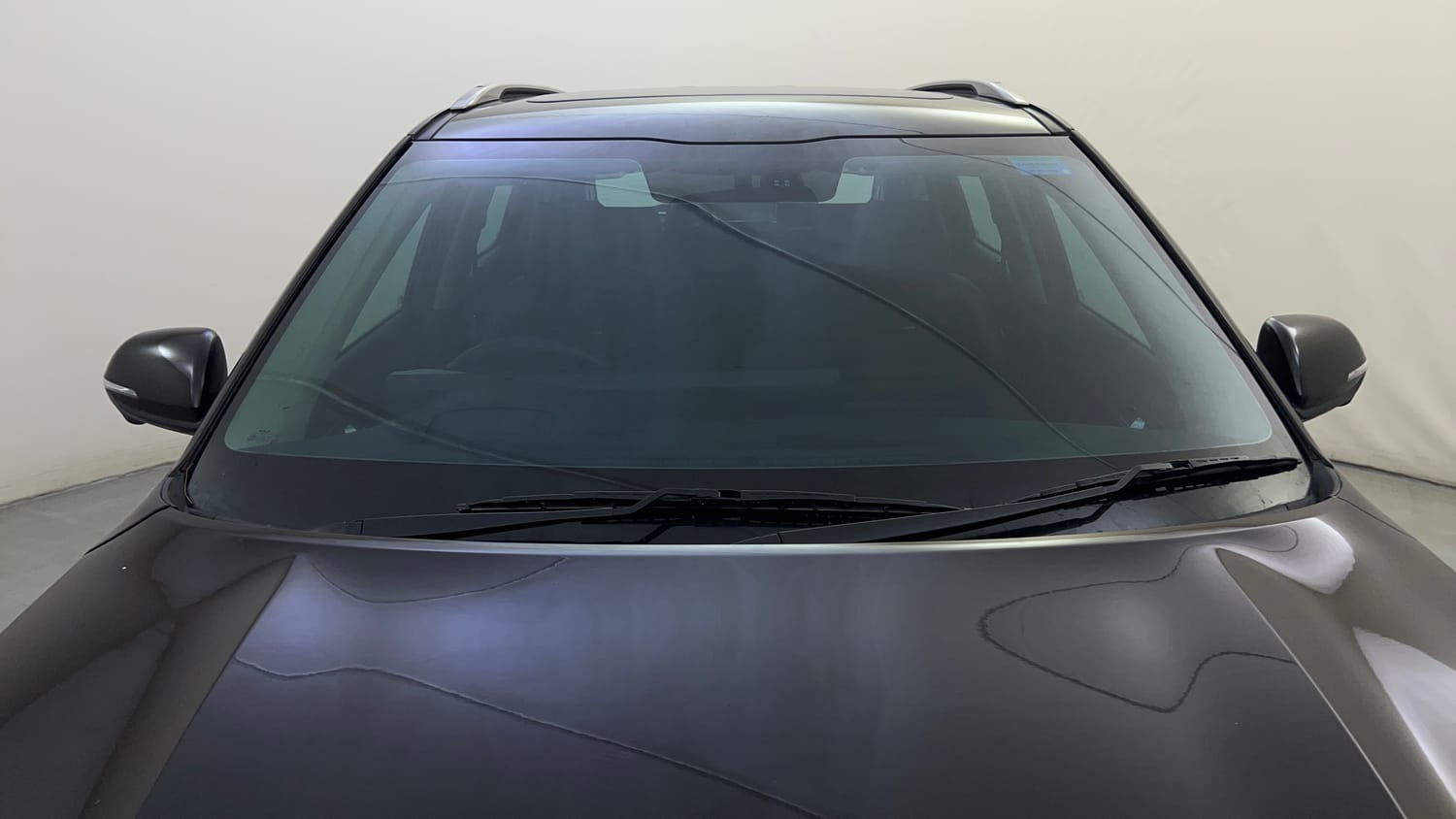 Used 2022 Kia Seltos GTX Plus 1.4 Petrol Manual exterior FRONT WINDSHIELD VIEW