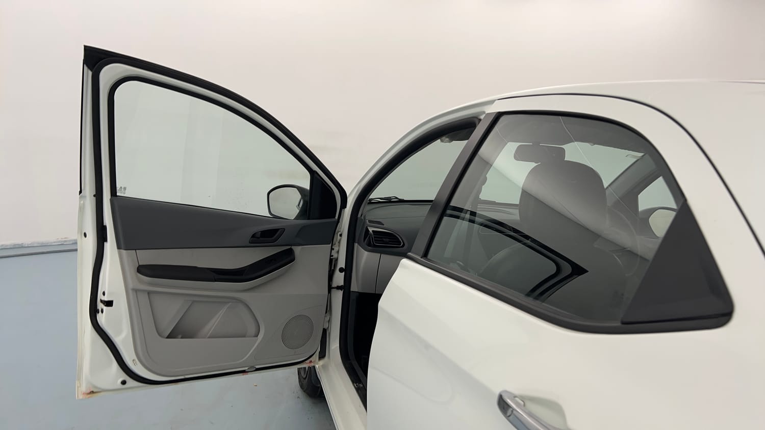 Used 2026 Tata Tiago XT Petrol Manual interior LEFT FRONT DOOR OPEN VIEW