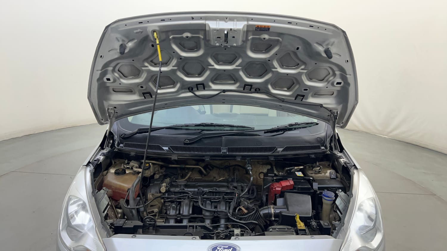 Used 2016 Ford Figo Aspire Trend 1.2 Ti-VCT Petrol Manual engine ENGINE & BONNET OPEN FRONT VIEW