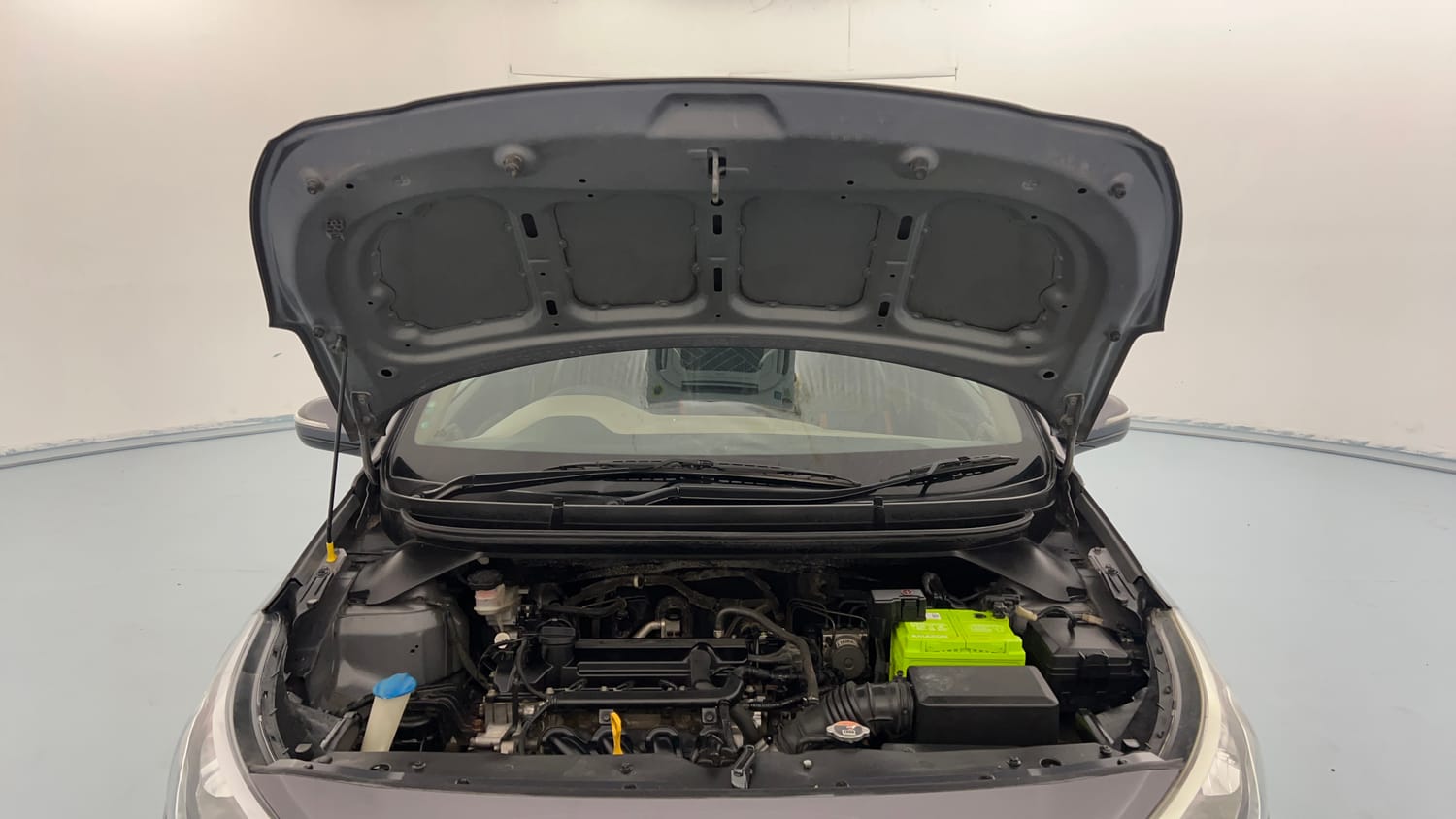 Used 2015 Hyundai Elite i20 Asta 1.2 Petrol Manual engine ENGINE & BONNET OPEN FRONT VIEW
