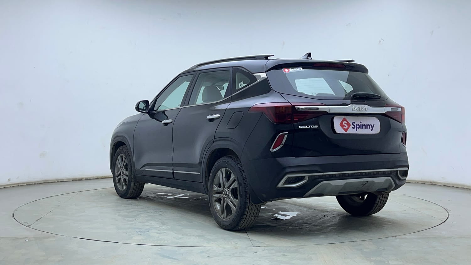 Used 2022 kia Seltos HTX 1.5 IVT Petrol Automatic exterior LEFT REAR CORNER VIEW