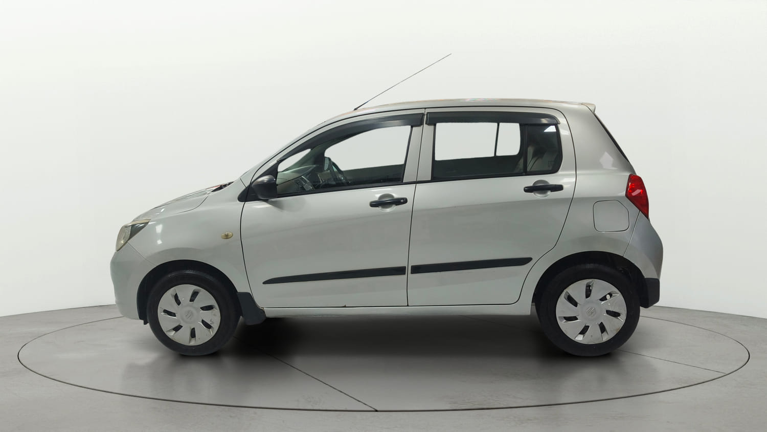 Used 2016 Maruti Suzuki Celerio VXi AMT Petrol Automatic exterior LEFT SIDE VIEW