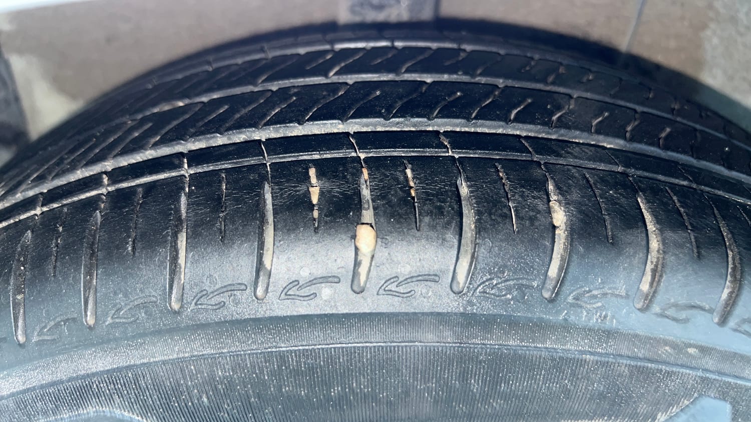 Used 2023 Hyundai Grand i10 Nios Asta 1.2 Kappa VTVT Petrol Manual tyres RIGHT REAR TYRE TREAD VIEW