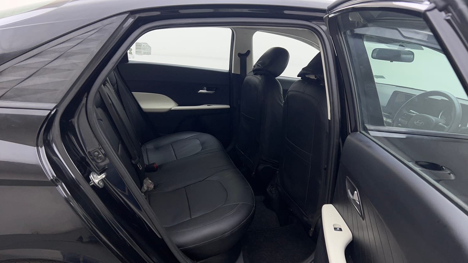 Used 2023 Hyundai Verna EX 1.5 Petrol MT Petrol Manual interior RIGHT SIDE REAR DOOR CABIN VIEW