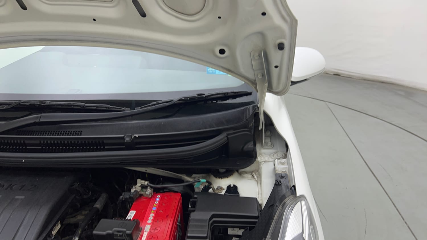 Used 2023 Hyundai Grand i10 Nios Asta 1.2 Kappa VTVT Petrol Manual engine ENGINE LEFT SIDE HINGE & APRON VIEW
