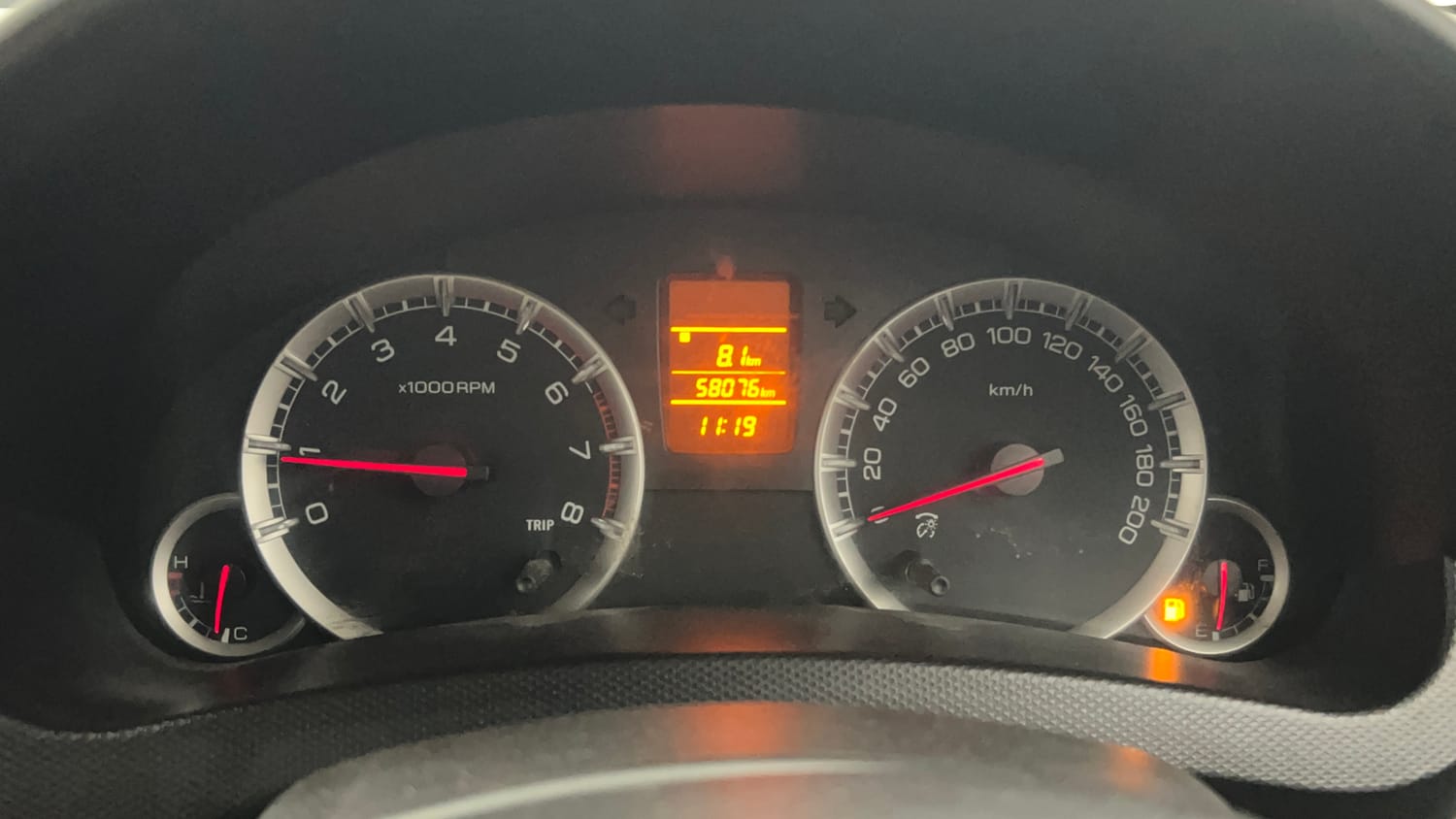 Used 2013 Maruti Suzuki Swift VXi Petrol Manual interior CLUSTERMETER VIEW
