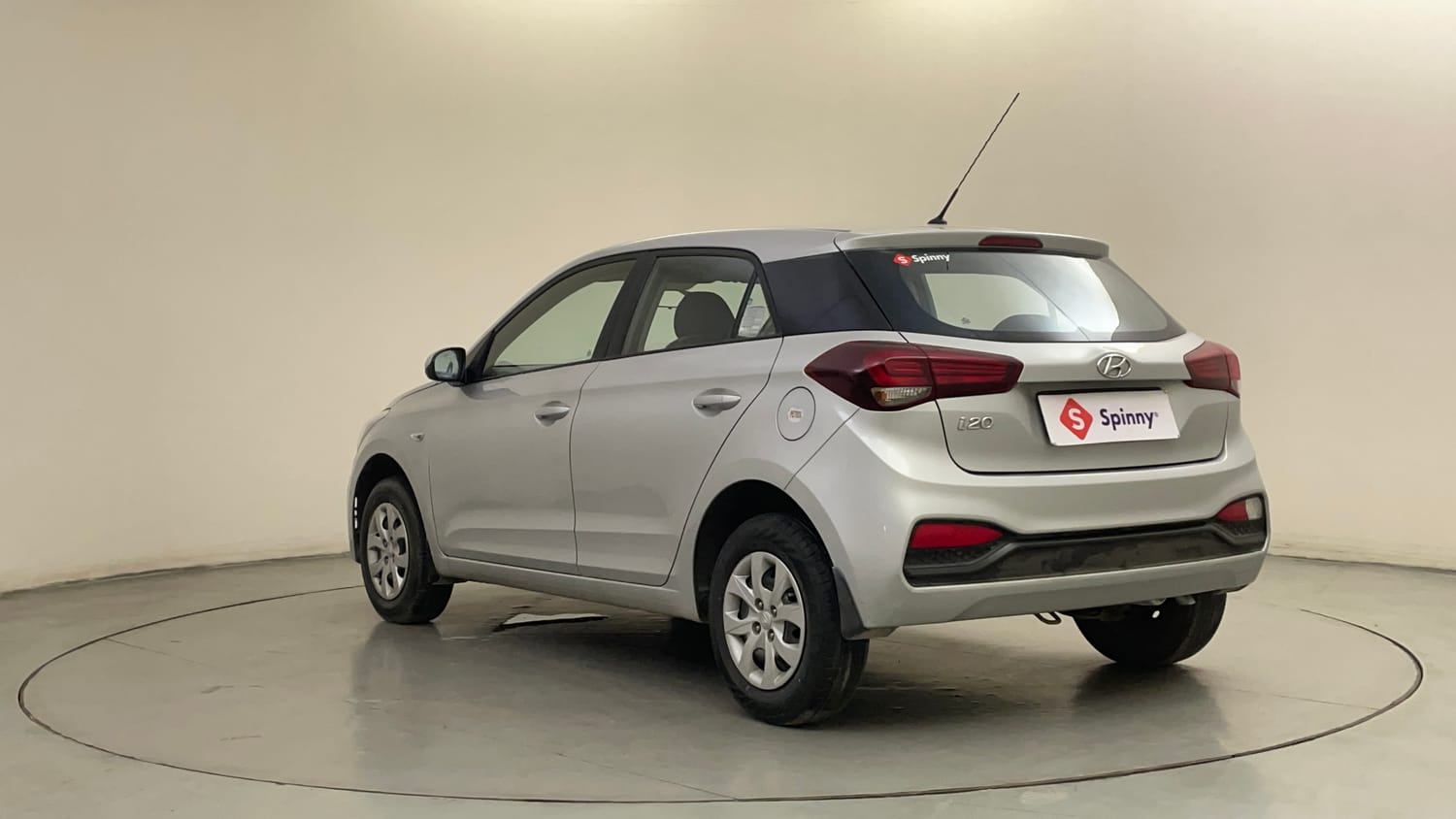 Used 2018 Hyundai Elite i20 Magna Executive 1.2 Petrol Manual exterior LEFT REAR CORNER VIEW
