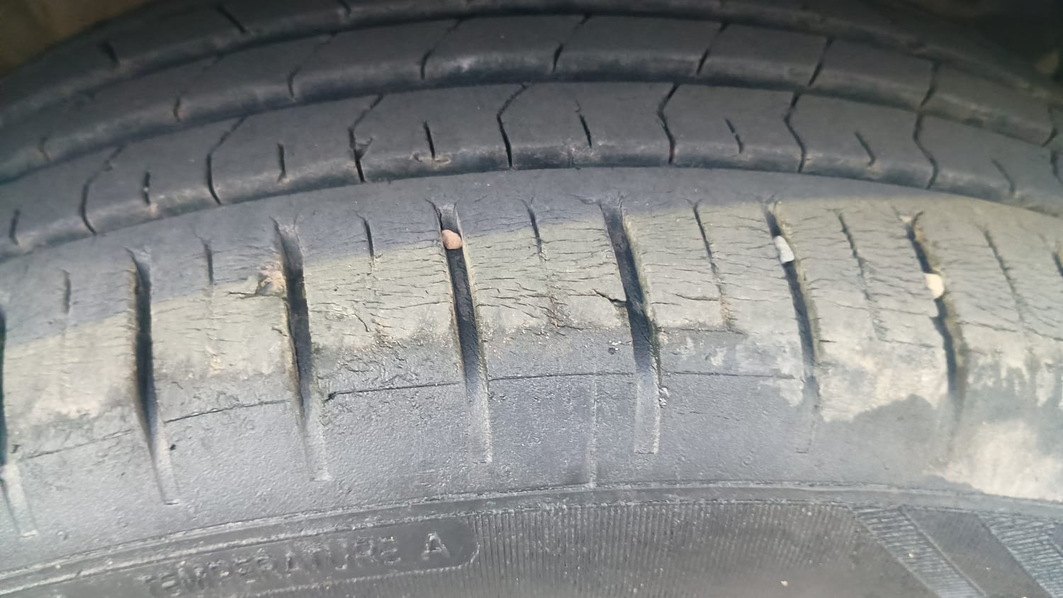 Used 2022 Maruti Suzuki Baleno Alpha MT Petrol Manual tyres RIGHT FRONT TYRE TREAD VIEW