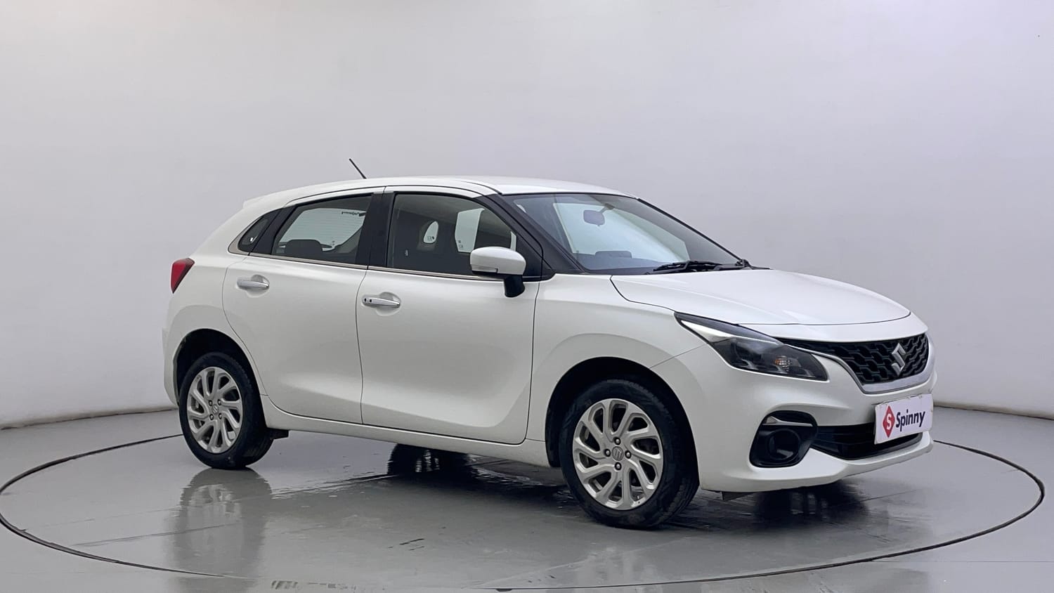 Used 2022 Maruti Suzuki Baleno Zeta AGS Petrol Automatic exterior RIGHT FRONT CORNER VIEW