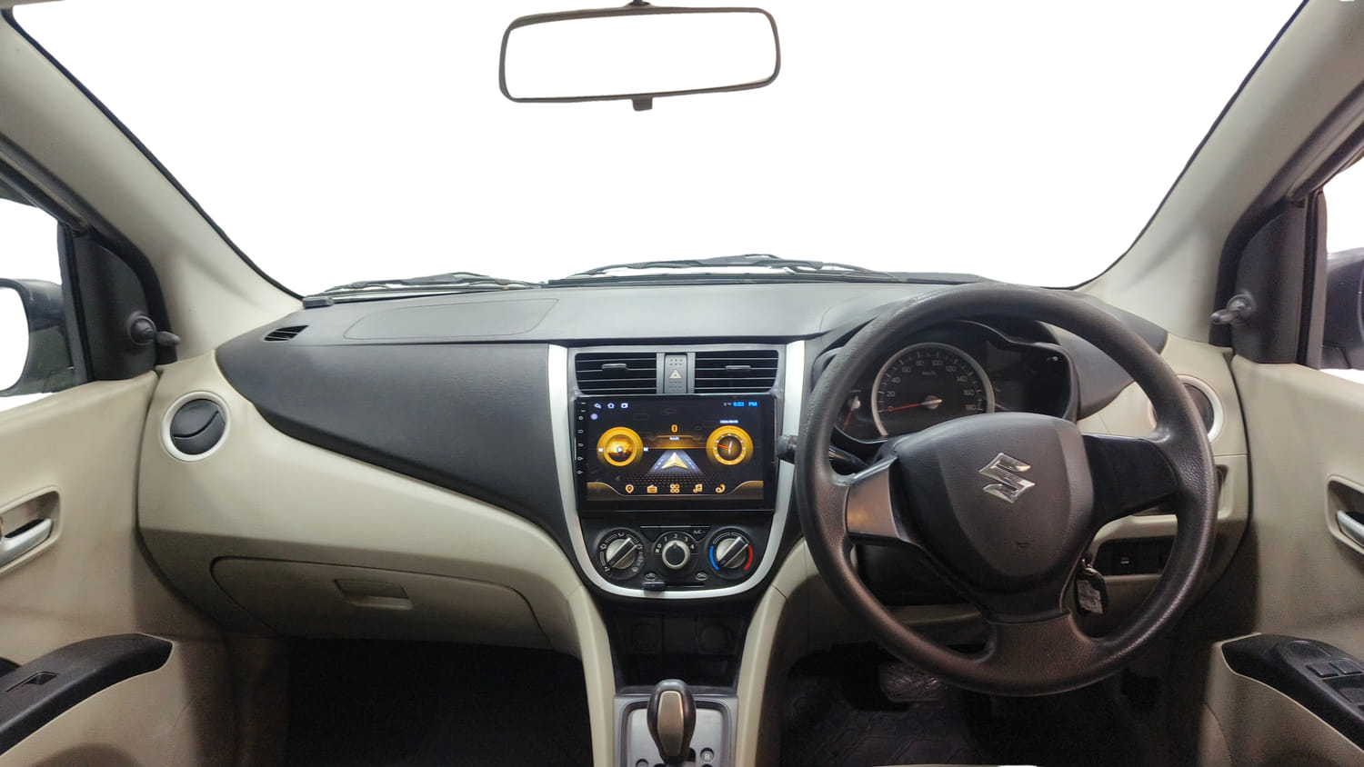 Used 2016 Maruti Suzuki Celerio VXi AMT Petrol Automatic interior DASHBOARD VIEW