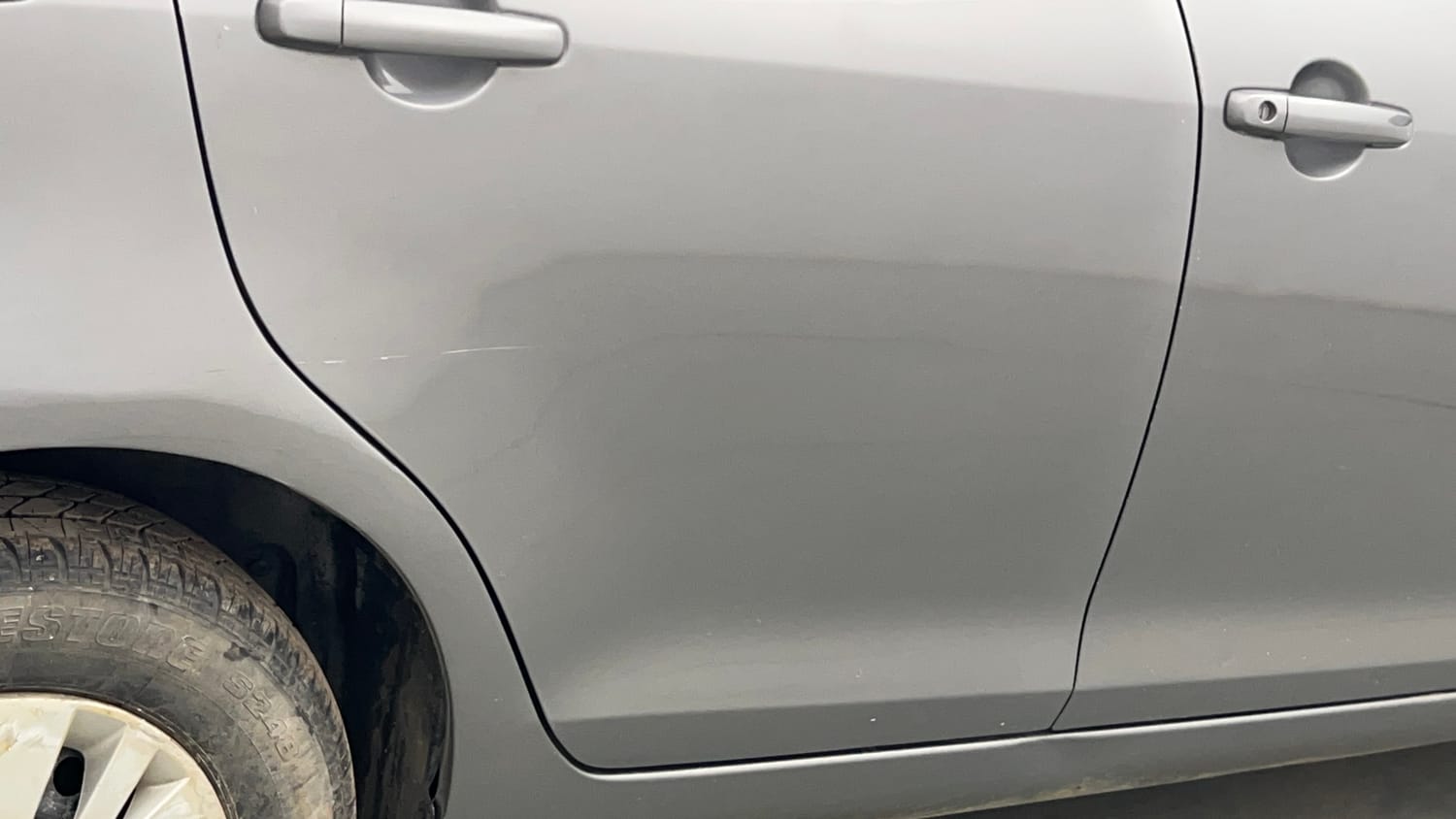Used 2013 Maruti Suzuki Swift VXi Petrol Manual dents MINOR SCRATCH