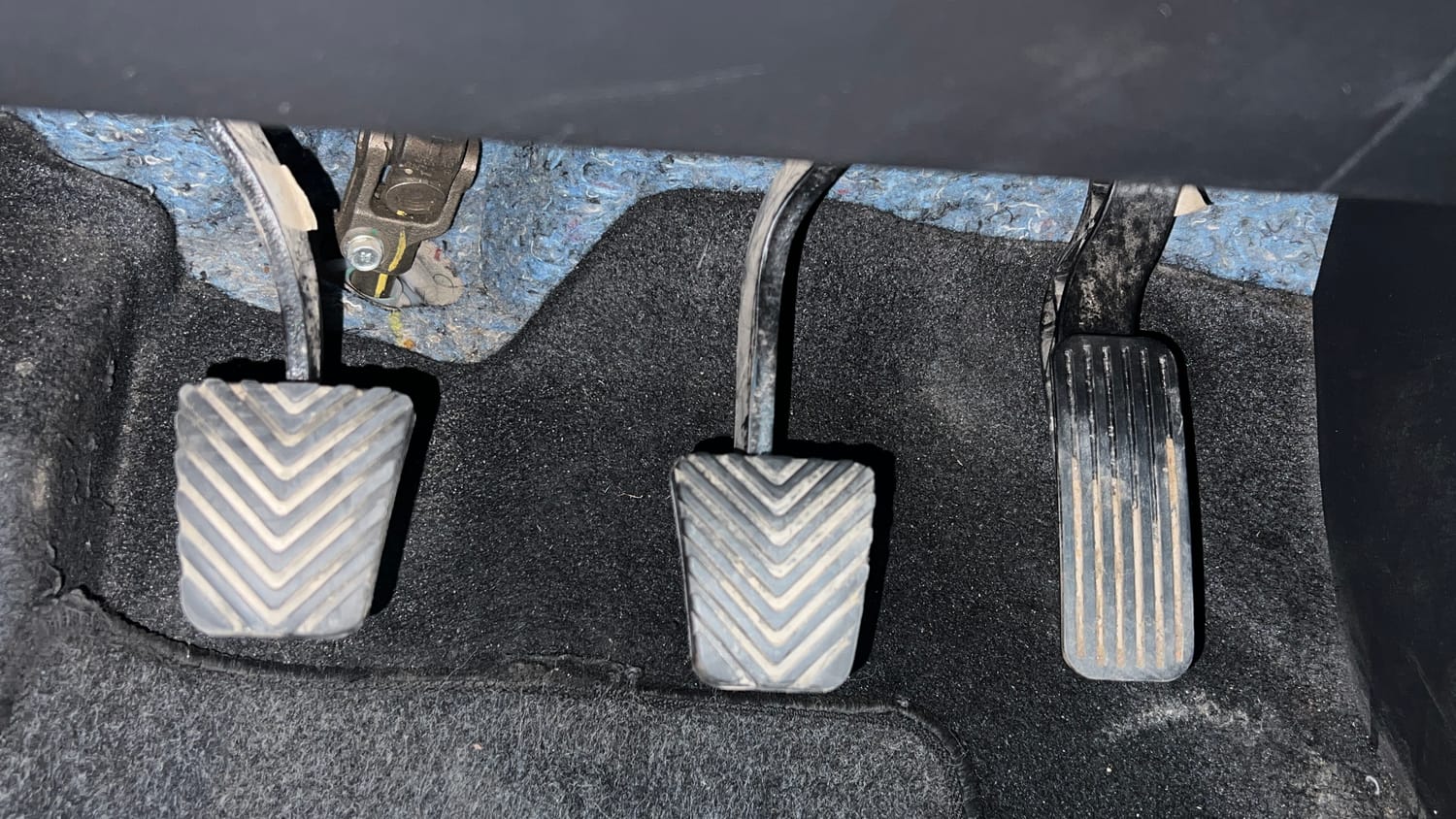 Used 2023 Hyundai Verna EX 1.5 Petrol MT Petrol Manual interior PEDALS VIEW