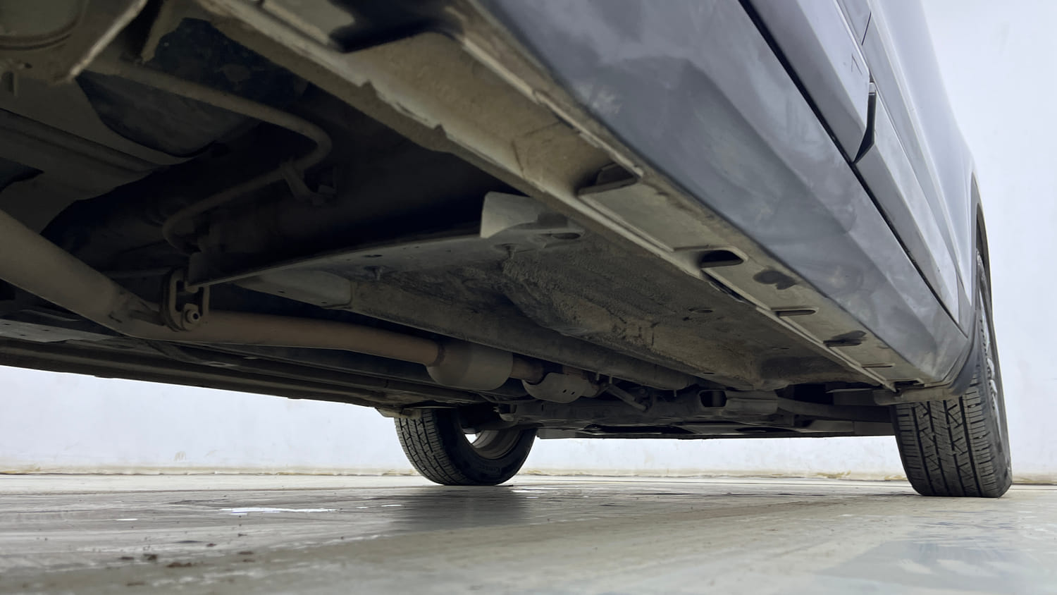 Used 2022 kia Seltos HTX 1.5 IVT Petrol Automatic extra REAR RIGHT UNDERBODY VIEW