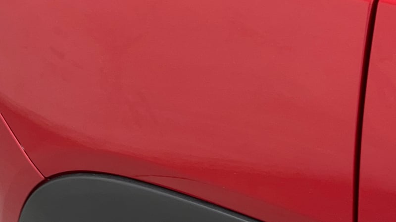 Used 2022 Maruti Suzuki Brezza Zxi Dual Tone Petrol Manual dents MINOR SCRATCH