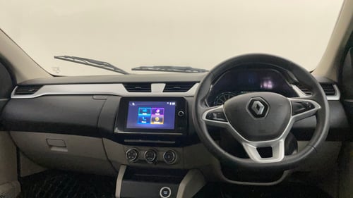 Used 2022 Renault Triber RXZ Petrol Manual interior DASHBOARD VIEW