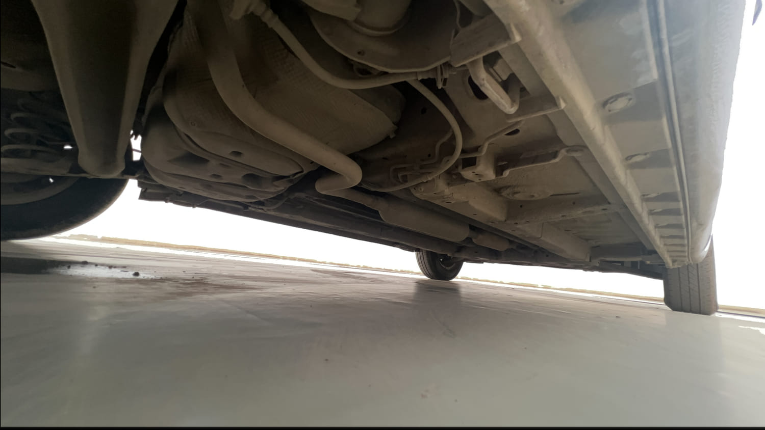 Used 2013 Maruti Suzuki Swift VXi Petrol Manual extra REAR RIGHT UNDERBODY VIEW