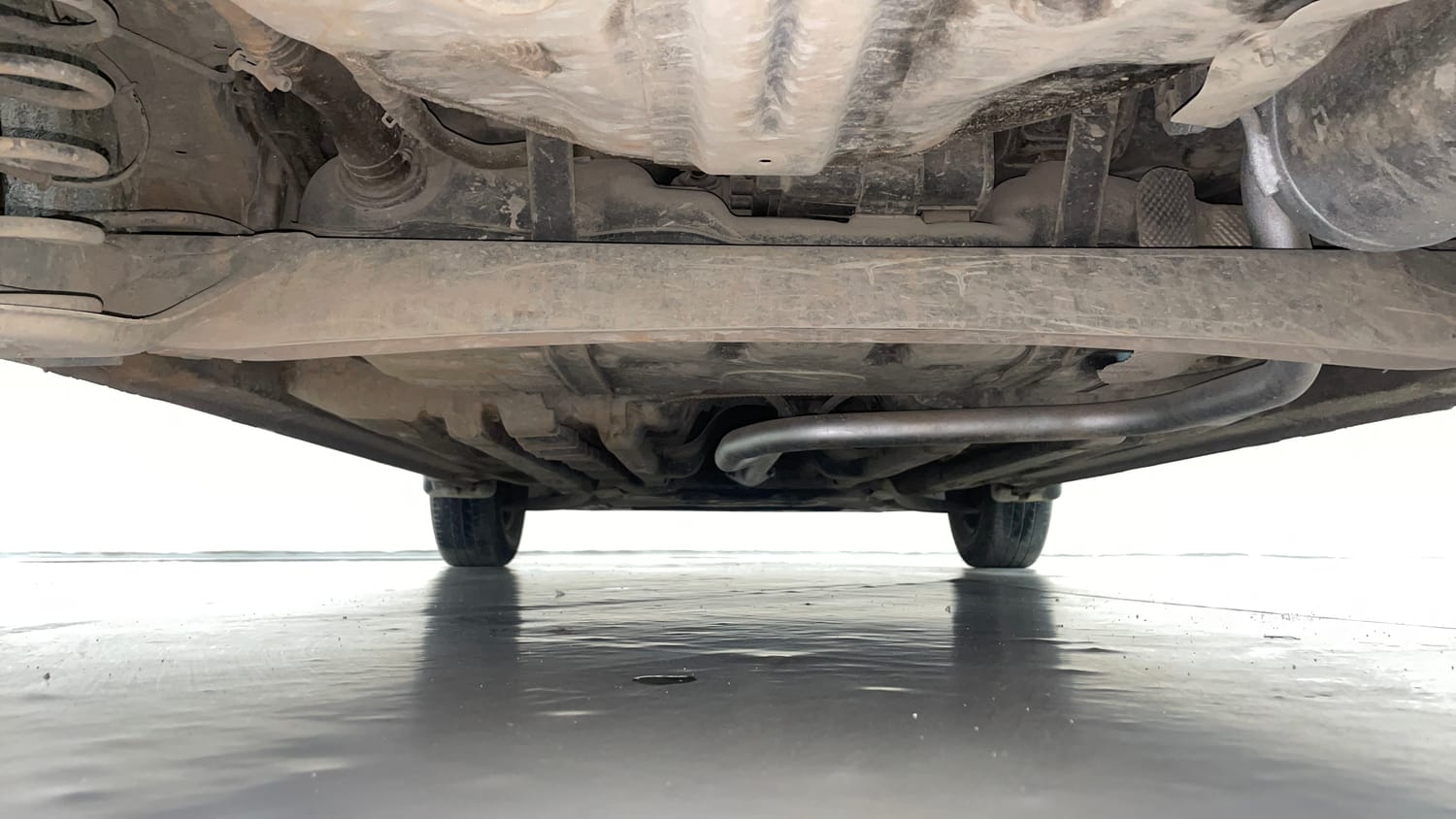 Used 2018 Hyundai Elite i20 Magna Executive 1.2 Petrol Manual extra REAR UNDERBODY VIEW (TAKEN FROM REAR)
