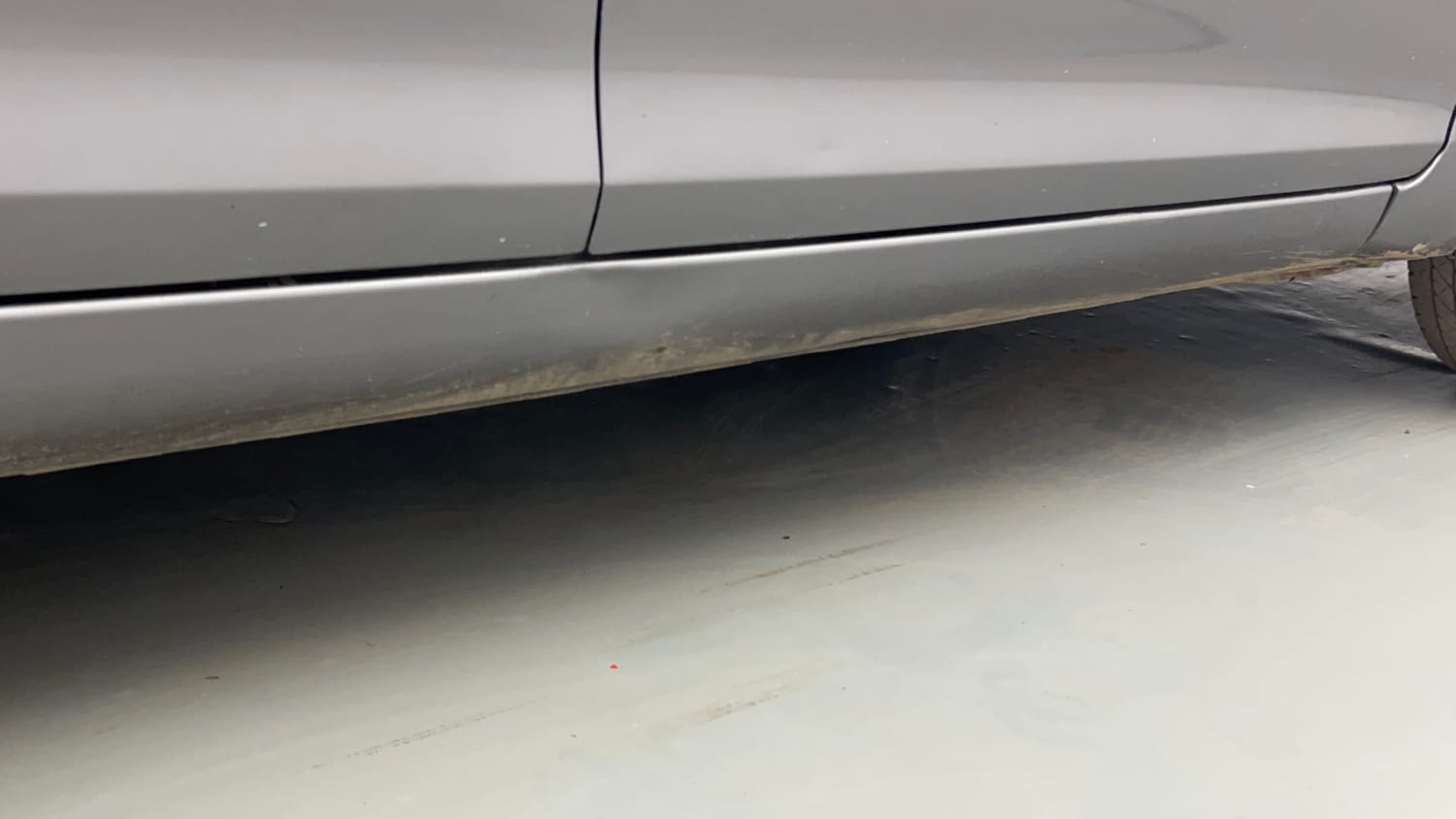 Used 2013 Maruti Suzuki Swift VXi Petrol Manual dents MINOR DENT