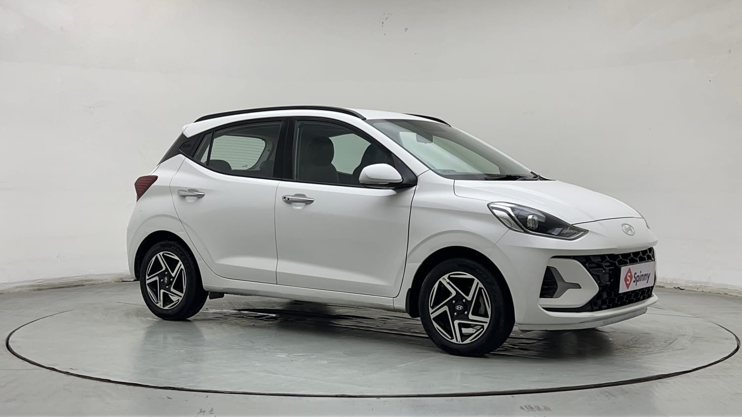 Used 2023 Hyundai Grand i10 Nios Asta 1.2 Kappa VTVT Petrol Manual exterior RIGHT FRONT CORNER VIEW