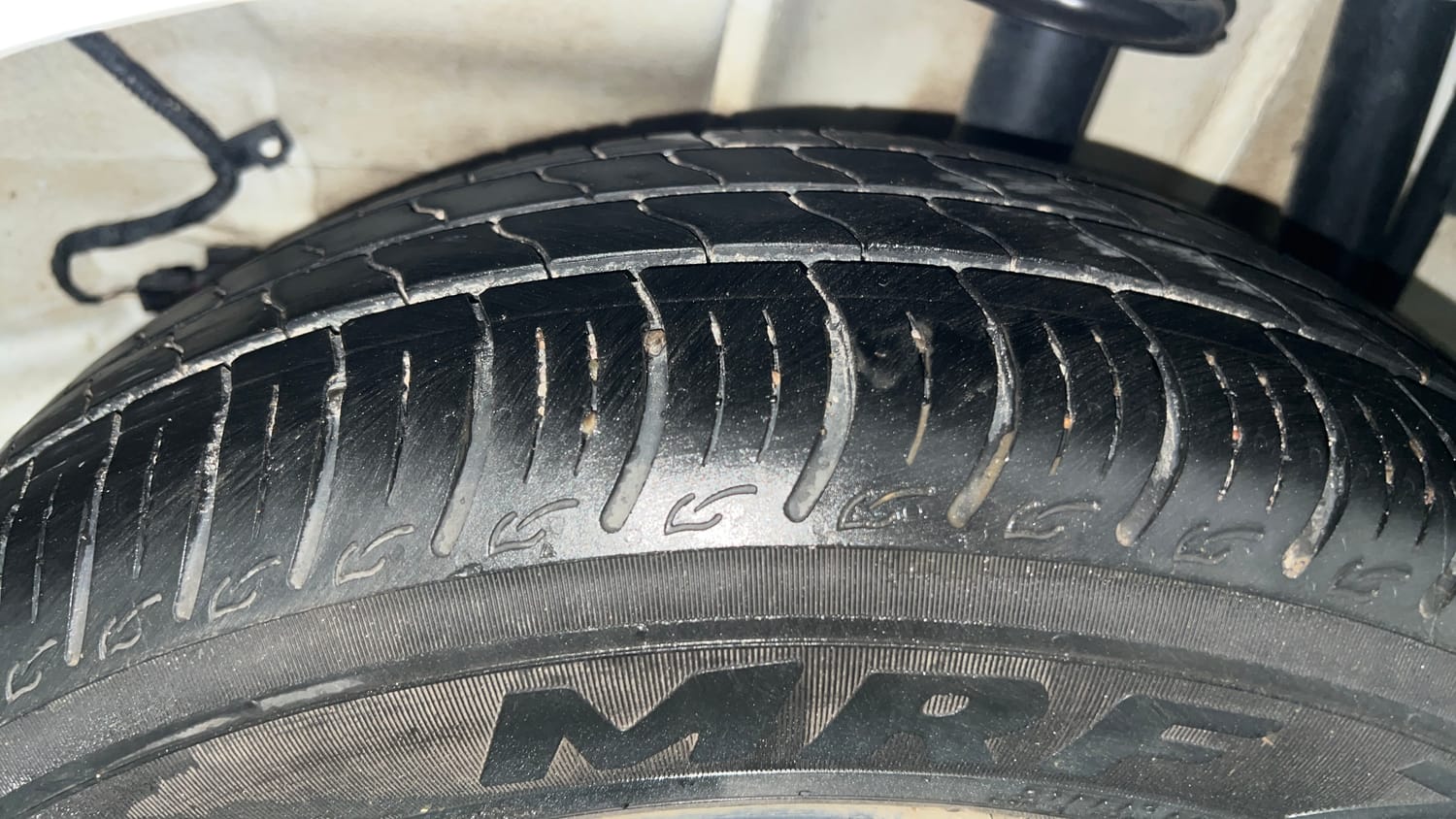 Used 2026 Tata Tiago XT Petrol Manual tyres LEFT REAR TYRE TREAD VIEW