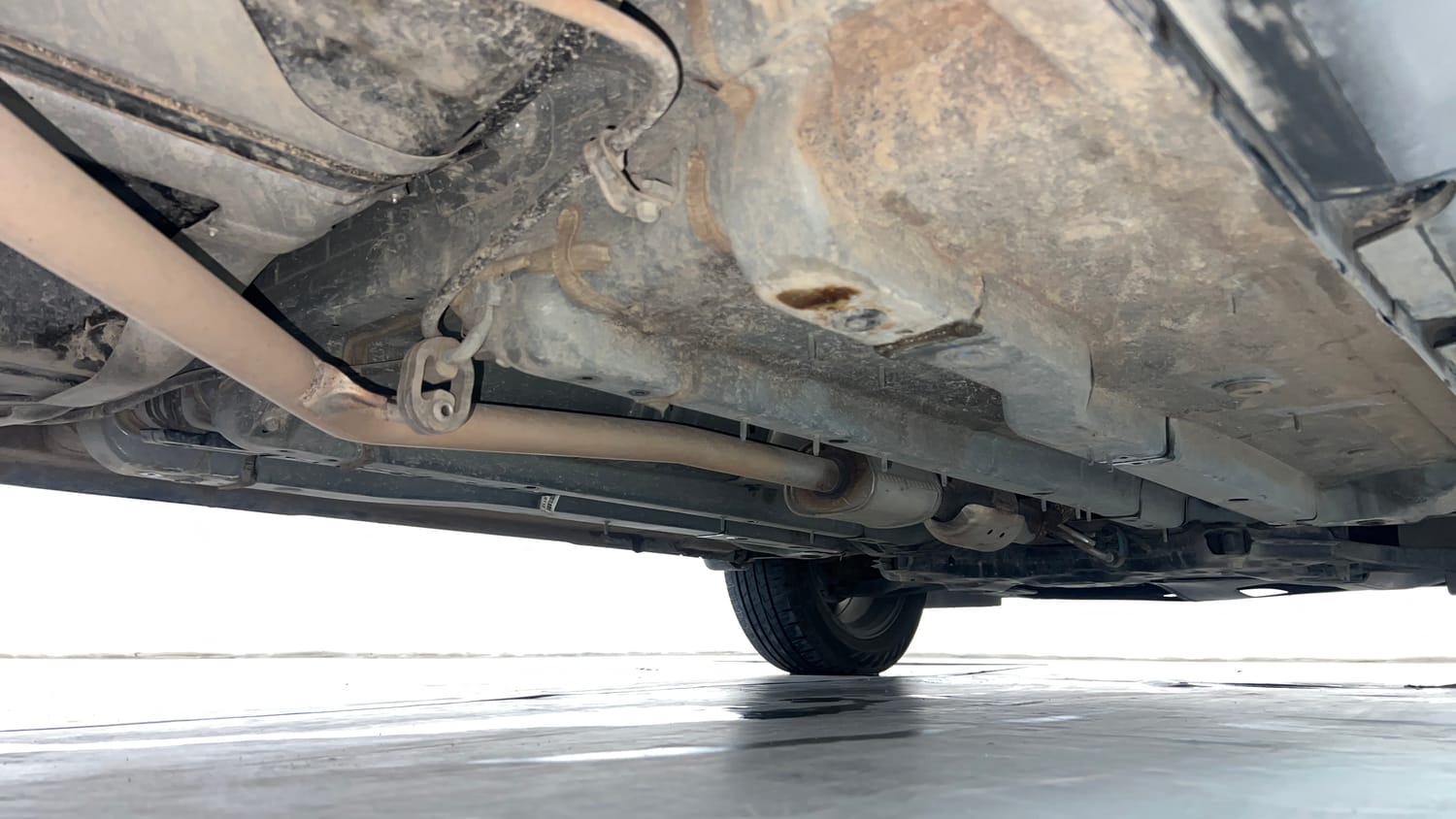 Used 2024 Hyundai Creta 1.5 MPi Petrol MT S(O) Petrol Manual extra REAR RIGHT UNDERBODY VIEW