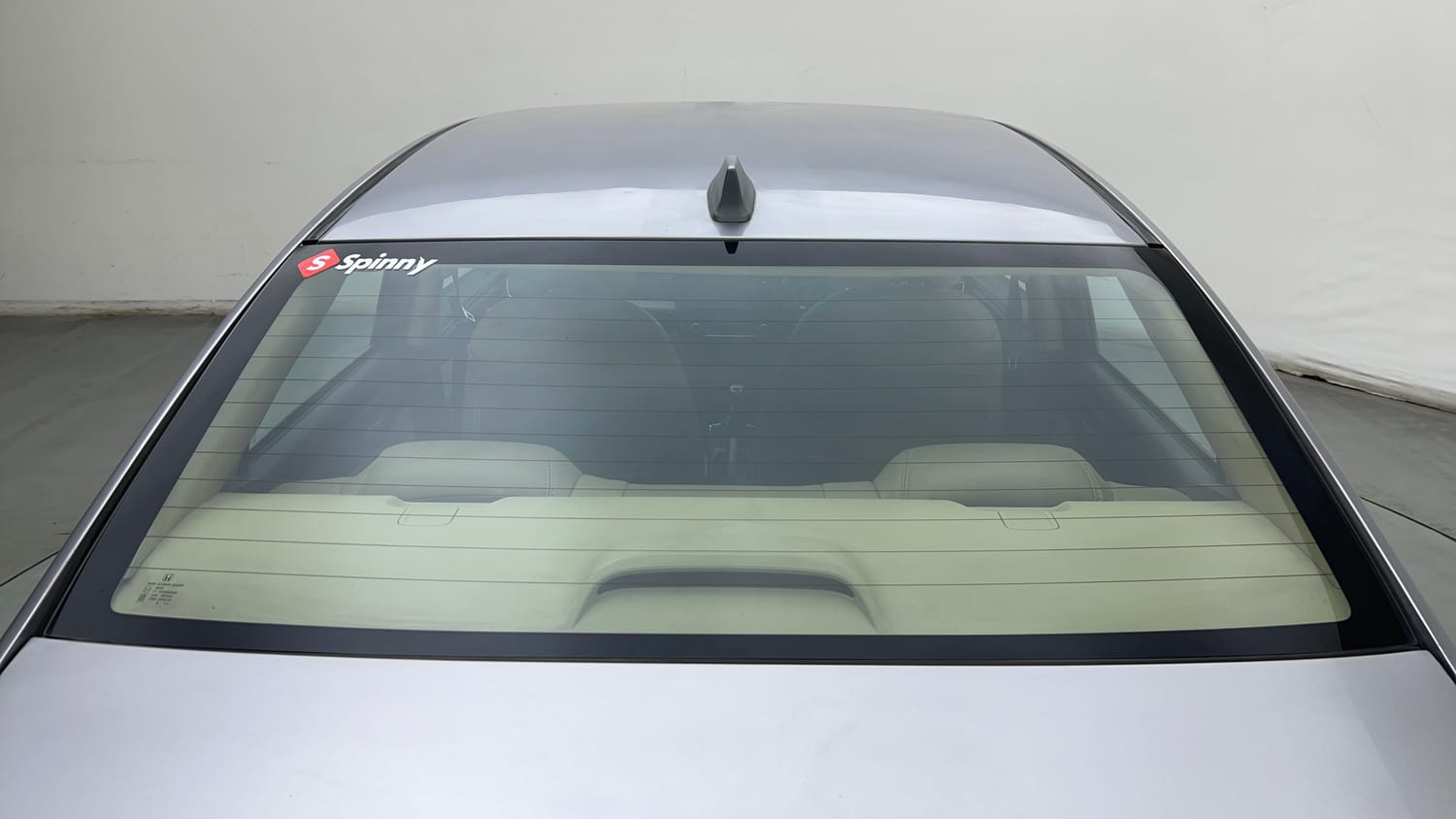Used 2019 Honda Amaze 1.2 VX MT Petrol Petrol Manual exterior BACK WINDSHIELD VIEW
