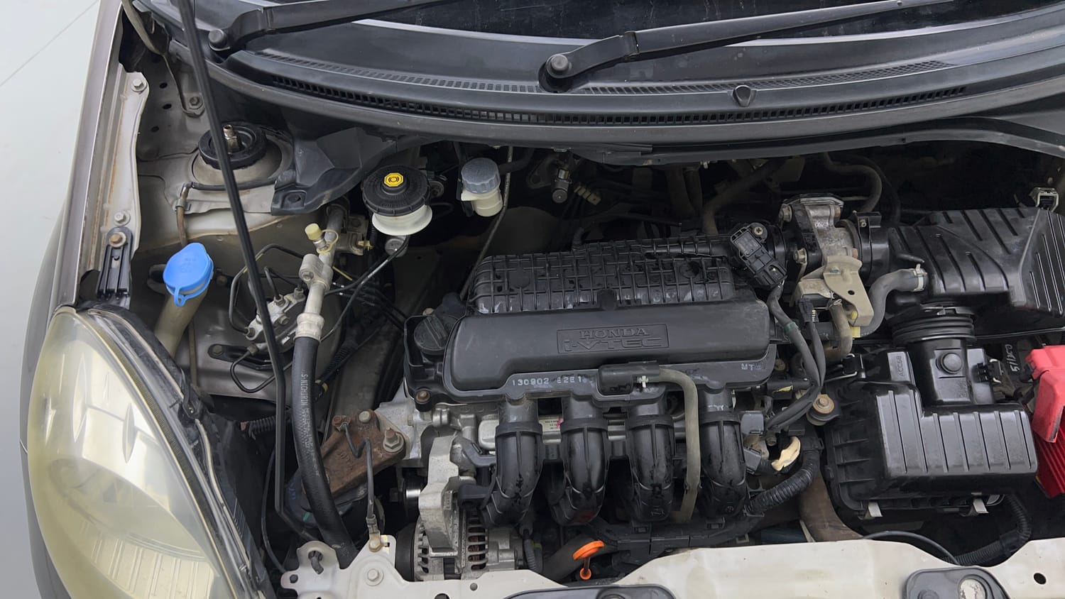 Used 2013 Honda Amaze 1.2 S i-VTEC Petrol Manual engine ENGINE RIGHT SIDE VIEW
