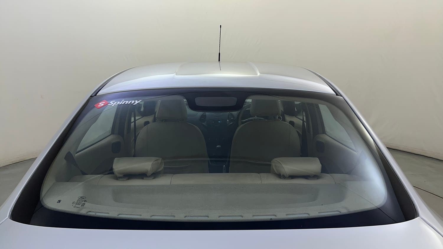 Used 2016 Ford Figo Aspire Trend 1.2 Ti-VCT Petrol Manual exterior BACK WINDSHIELD VIEW