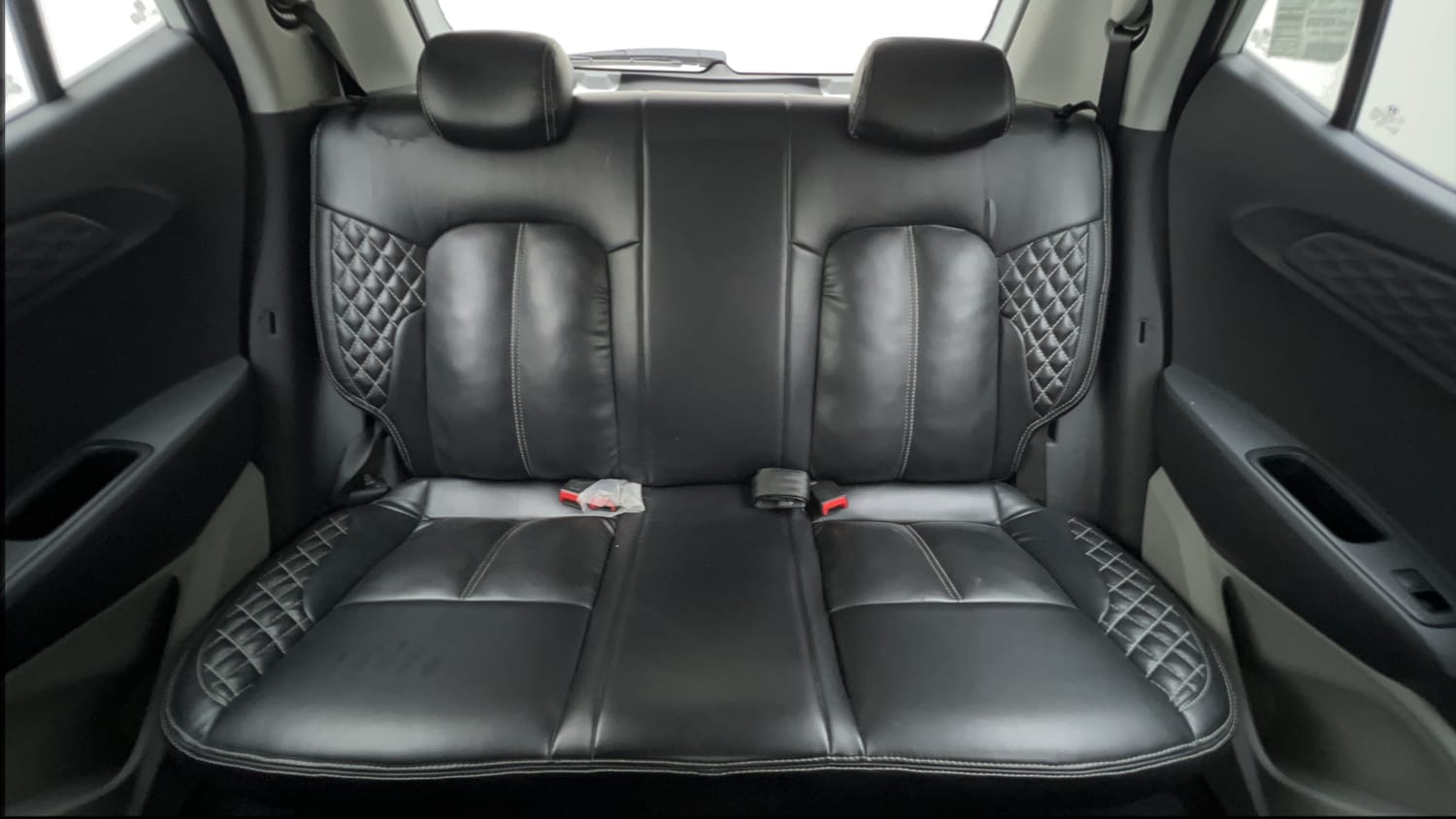 Used 2023 Hyundai Grand i10 Nios Asta 1.2 Kappa VTVT Petrol Manual interior REAR SEAT CONDITION VIEW