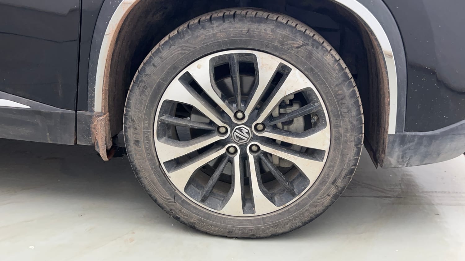 Used 2022 MG Motors Hector Sharp 1.5 Petrol Turbo Hybrid MT Hybrid Manual tyres RIGHT FRONT TYRE RIM VIEW