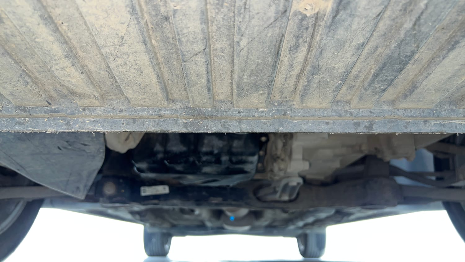 Used 2024 Volkswagen Virtus Highline 1.0 TSI MT Petrol Manual extra FRONT LEFT UNDERBODY VIEW