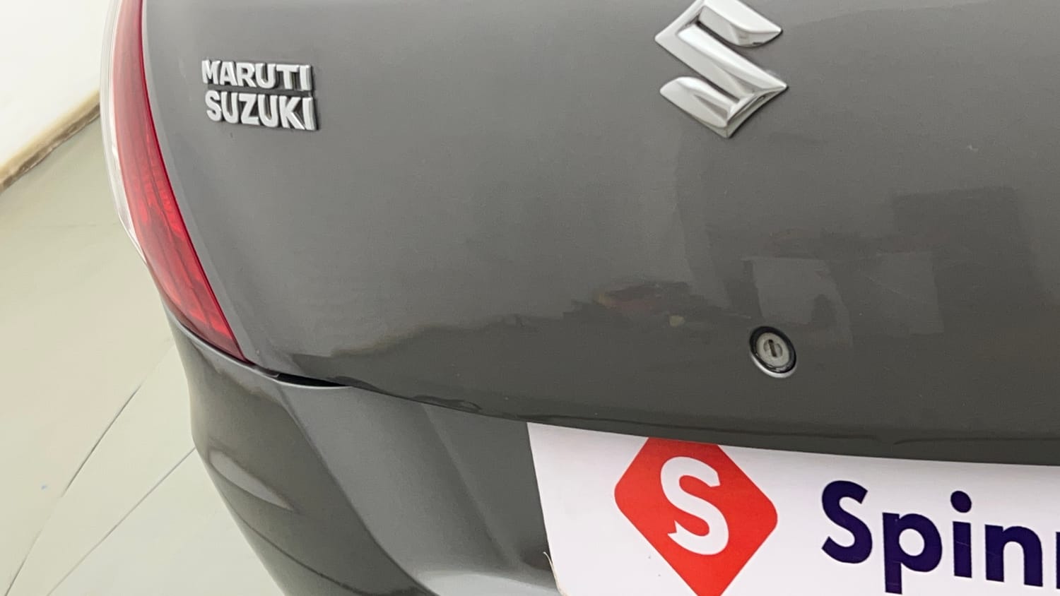 Used 2013 Maruti Suzuki Swift VXi Petrol Manual dents MINOR SCRATCH